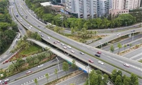万亿级低空经济“起飞”　数万家企业“淘金”
