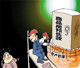 再刷纪录！9500车位全球最大汽车运输船上海首航赴欧